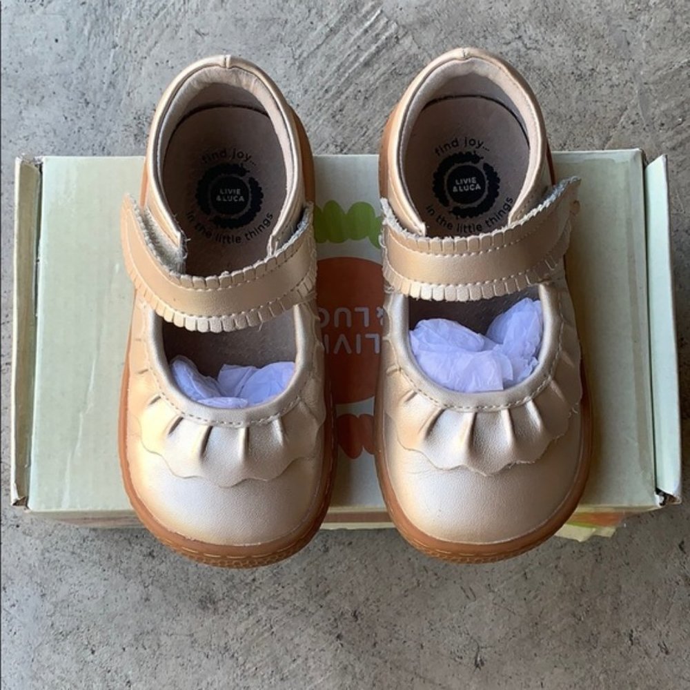 Like new Champagne ruche livie and Luca shoes